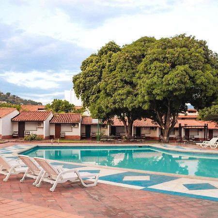Hotel Faranda Bolivar Cucuta, A Member Of Radisson Individuals ภายนอก รูปภาพ