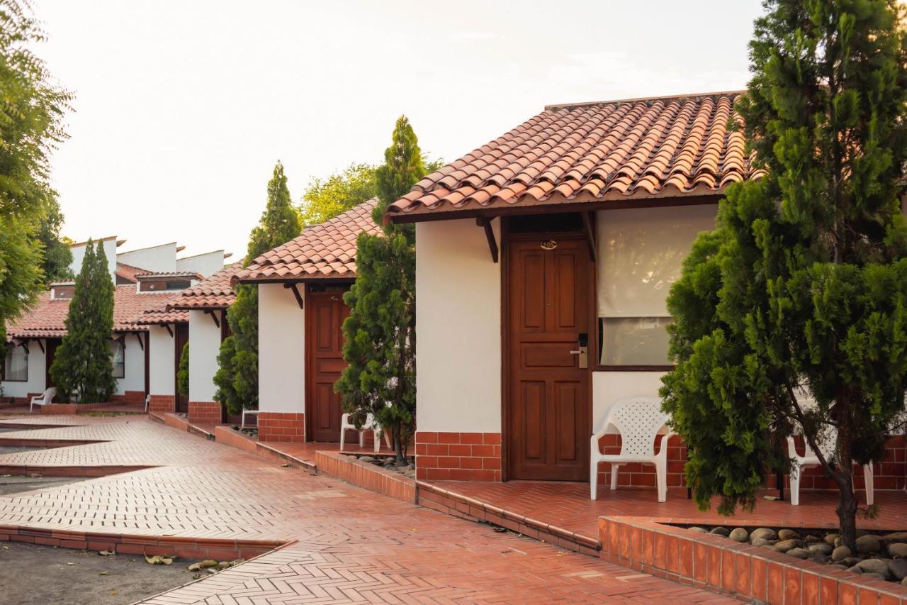 Hotel Faranda Bolivar Cucuta, A Member Of Radisson Individuals ภายนอก รูปภาพ