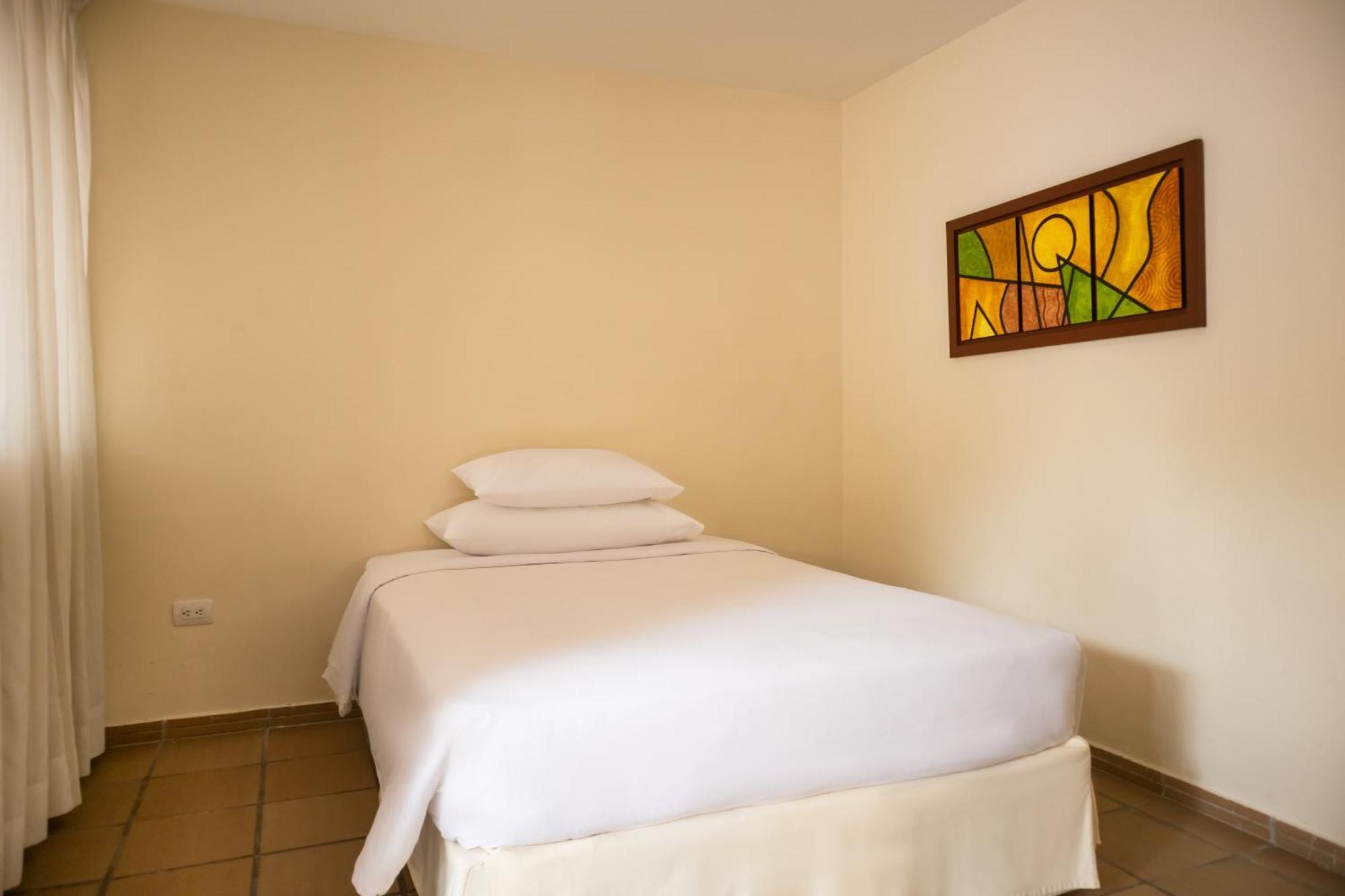 Hotel Faranda Bolivar Cucuta, A Member Of Radisson Individuals ภายนอก รูปภาพ